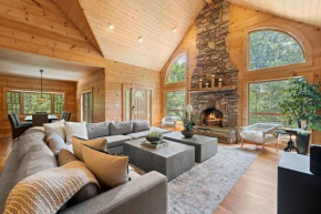 Spectacular Wooded Retreat, Close to Asheville!